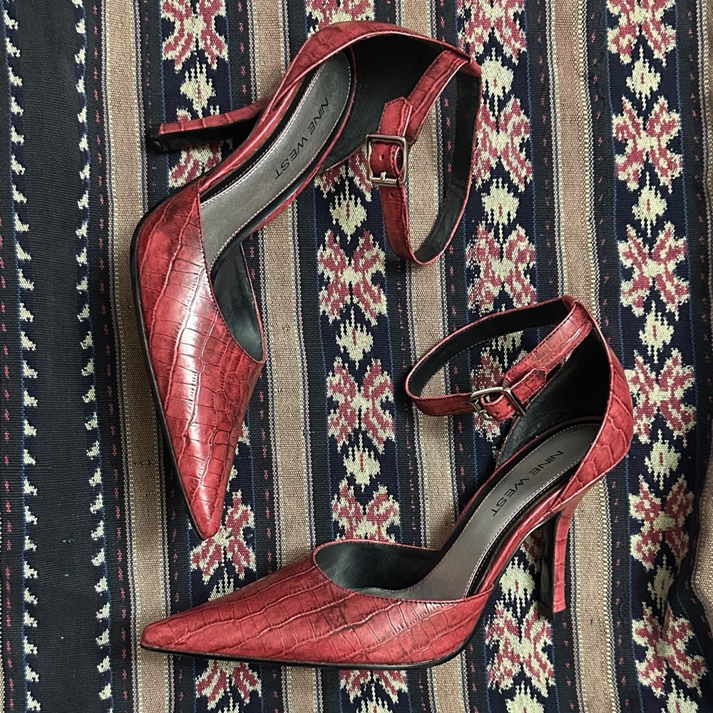 Nine West Red Croc-Embossed Pointed-Toe Ankle-Strap Heels - SUPER fierce!!